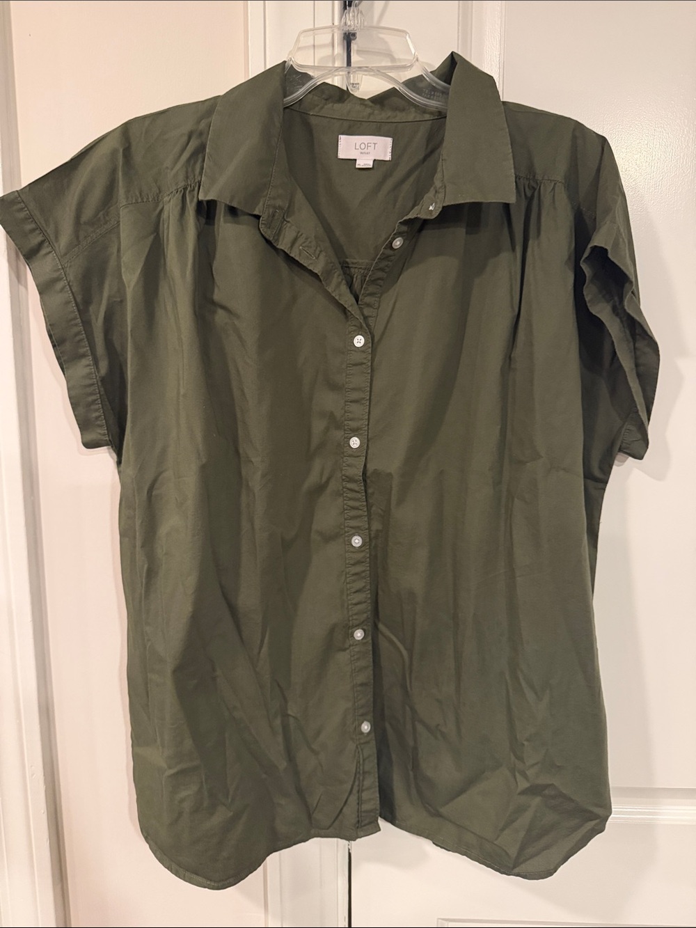 LOFT Olive Short-Sleeve Button-Front Shirt